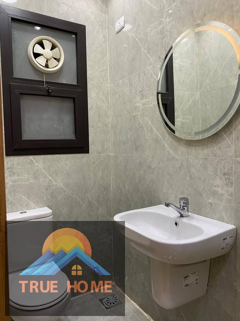 Hotel apartment for daily rent inside West Town compound in Beverly Hills, suitable for families - Widok 6