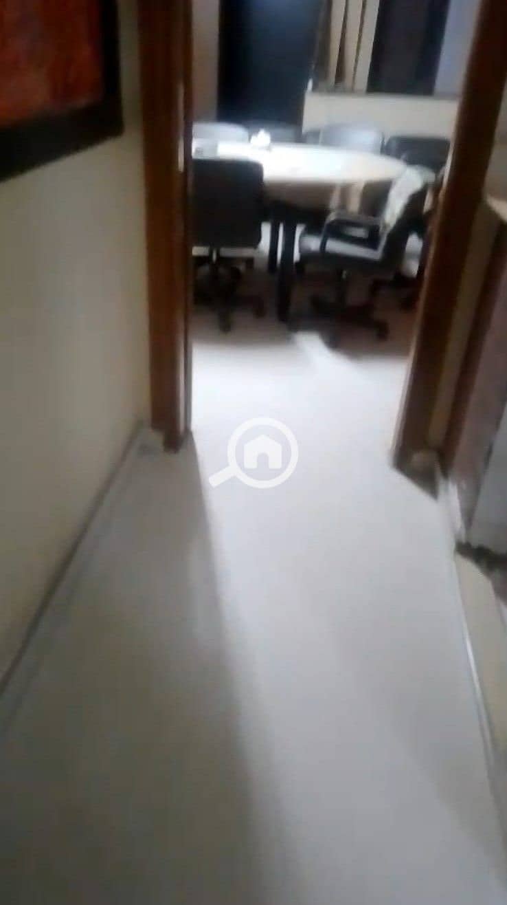 Code 545 licensed administrative office 75 square meters Mohamed Farid main street distinguished location - Bild 4
