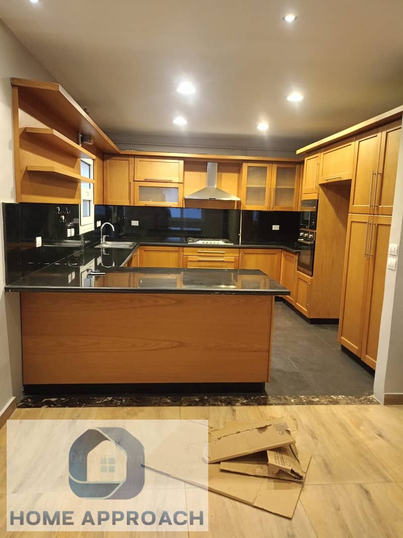 Luxury 285sqm Apartment for Rent in West Golf New Cairo | 3 Bedrooms, Master Suite, Elevator, ACs, Equipped Kitchen, 2nd Occupancy, Prime Location - Widok 2