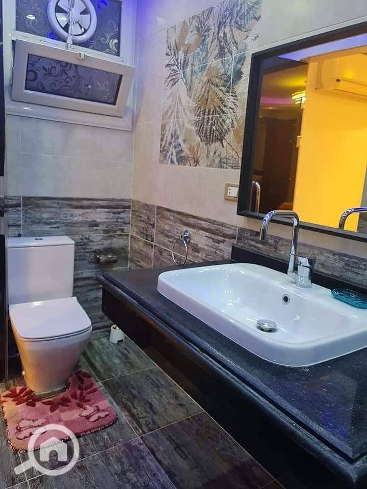 7 1000187018. jpg