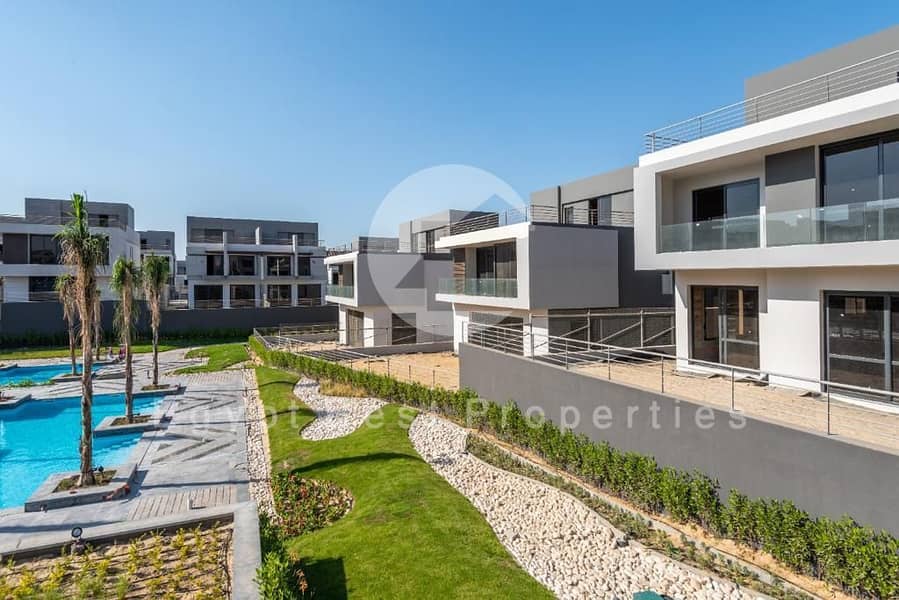 Twin Villa For Sale in El Patio Town La Vista Fully Finished 5% DP Near Delivery - Widok 3