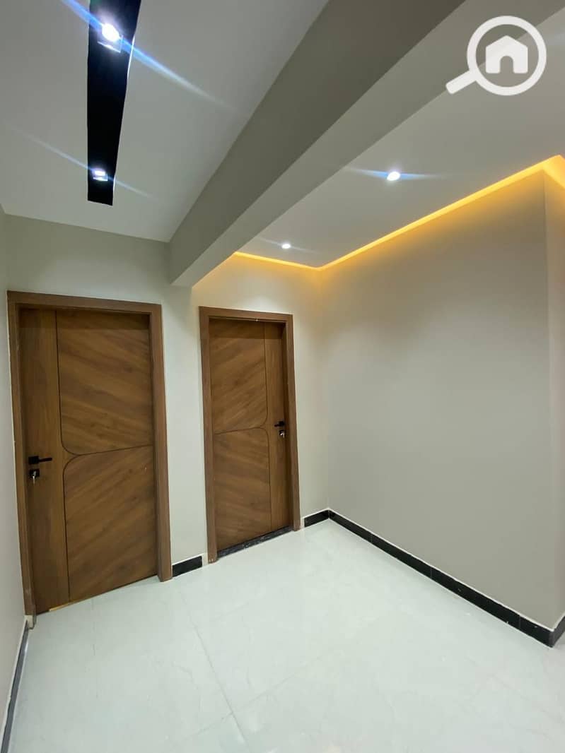 Finished Apartment For Sale in District 16 – Sheikh Zayed Ready to Move -Prime Location Next to Beverly Hills Compound - Mehr