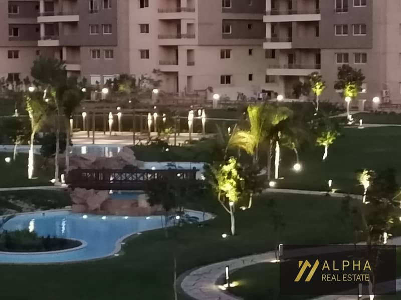 Apartment for rent in The Square New Cairo 185 sqm third floor 3 bedrooms including master with dressing 3 bathrooms equipped kitchen two elevators pr – pohled 4