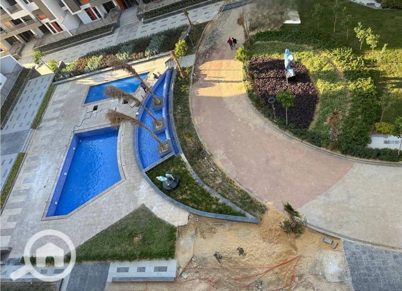 Own a luxurious 147m² apartment with a prime location and stunning landscape views. This apartment is for sale in New Cairo, in a distinguished locati - Fler