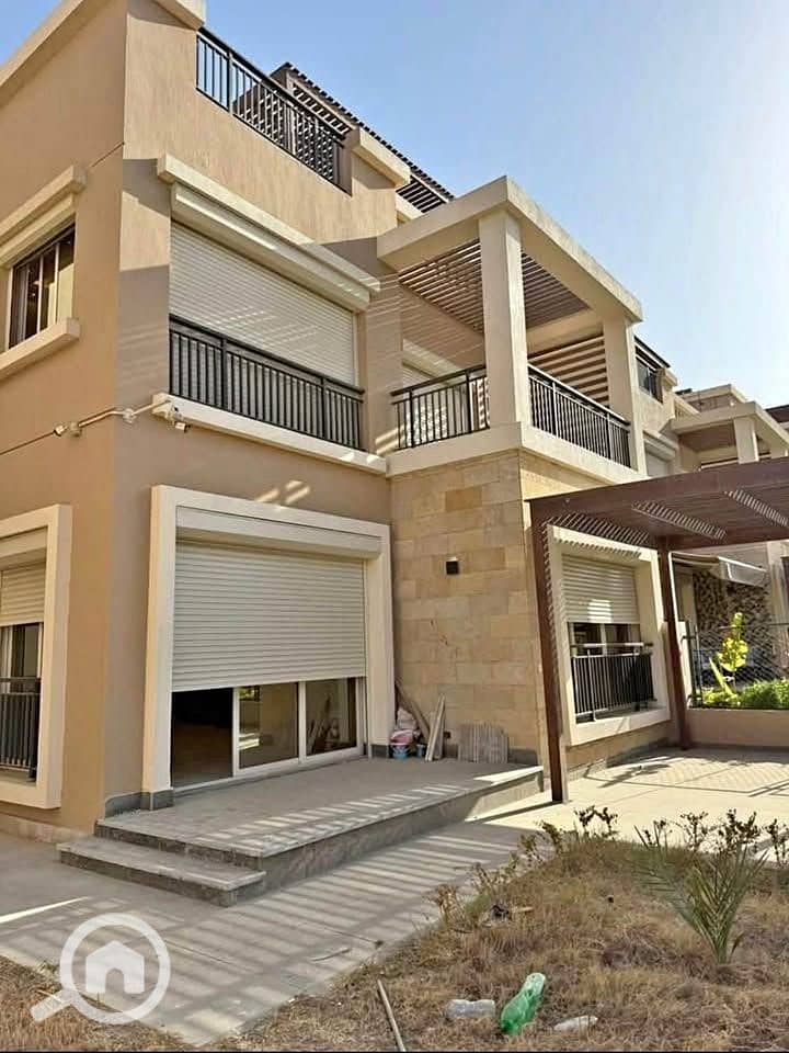 Villa for sale, ultra-super-lux finishing, in Tala'a Compound. 50% discount for cash payment, in the heart of New Cairo, minutes from Cairo Airport. - Widok 2