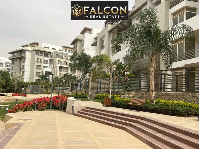 With 24% Discount Own a Luxury Villa With Garden Opposite Mivida & Lake View With Panoramic Lake View Within Hyde Park Central 6th New Cairo - Więcej
