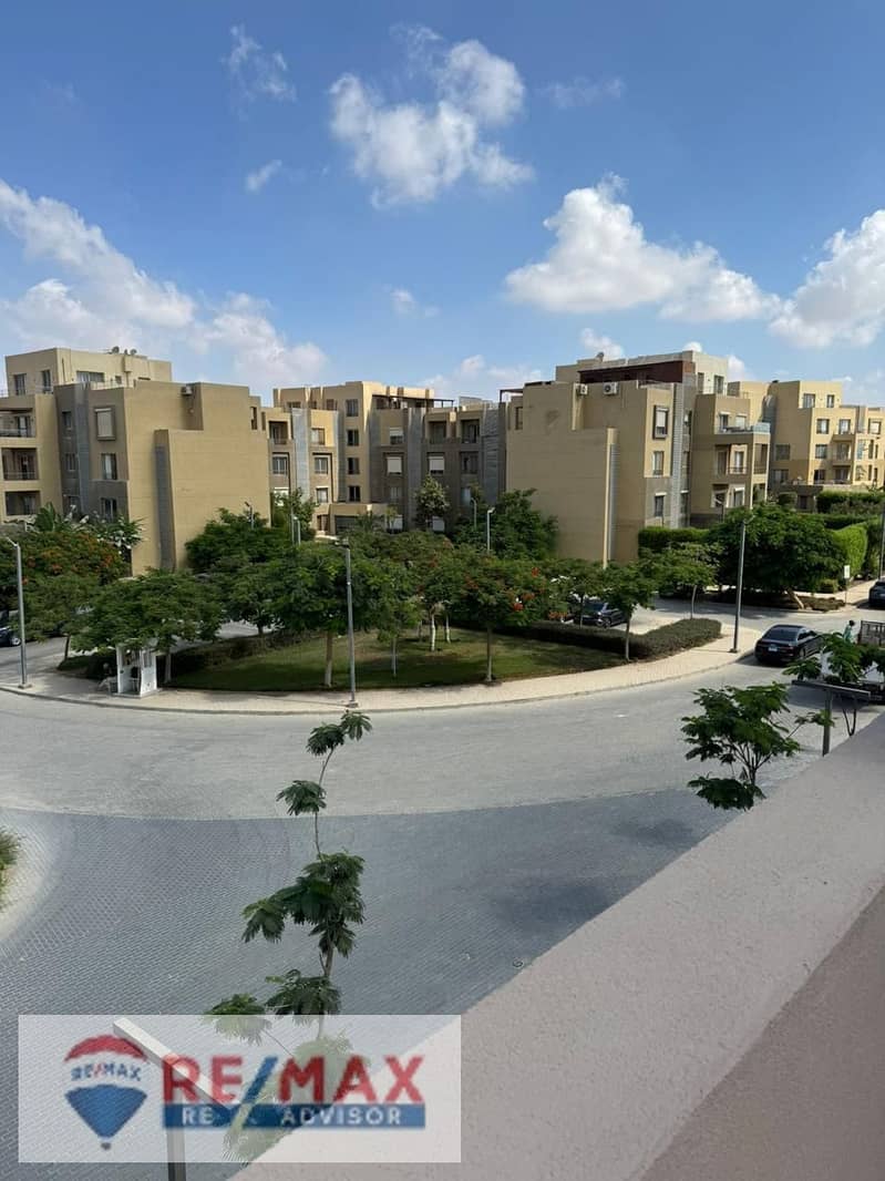 Townhouse middle for sale in palm parks Fully Finished Ready to Move - Widok 5