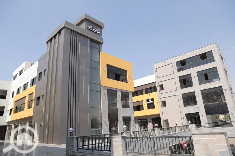First-Floor Retail Unit for Sale at Mercado Mall – El Shorouk City - Mehr