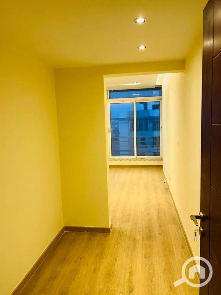 Apartment for rent, 208 sq m, 3 bedrooms + 3 bathrooms, fully finished, kitchen and air conditioning, prime location with an open view in Hyde Park. - Bild 6