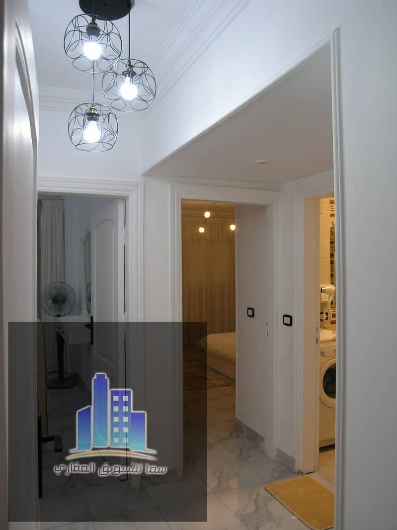 Furnished apartment in Sheraton Airport Ultra Super Lux near City Stars and City Center Al Maza, hotel mattresses and hotel finishing on a main street and close to all services - Więcej