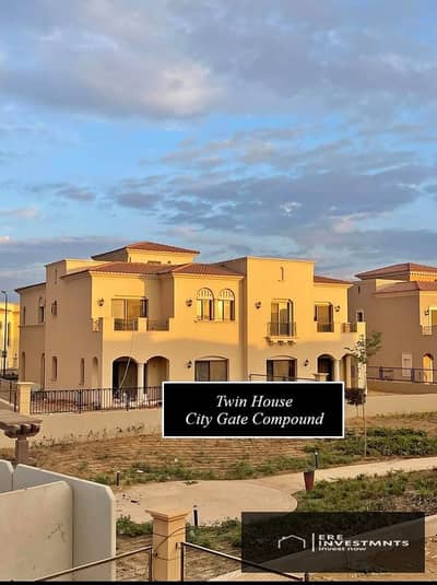 4 Bedroom Twin House for Sale in New Cairo, Cairo - City-Gate (17). jpg