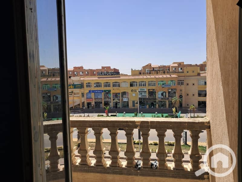 Apartment for sale in October Gardens, Tourist Area A, right in front of Kheir Zaman, directly on the main street. 2,600,000. October Gardens - Ansicht 3