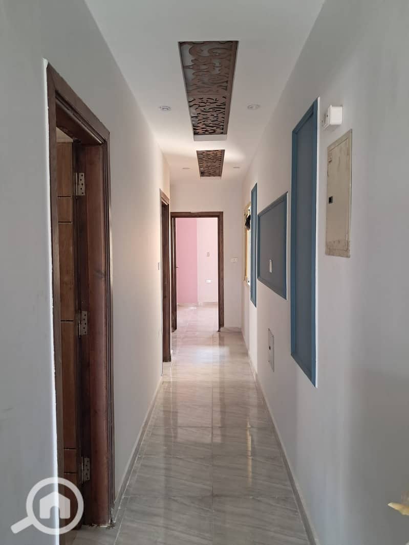 Apartment for sale in October Gardens, Tourist Area A, right in front of Kheir Zaman, directly on the main street. 2,600,000. October Gardens - Mehr