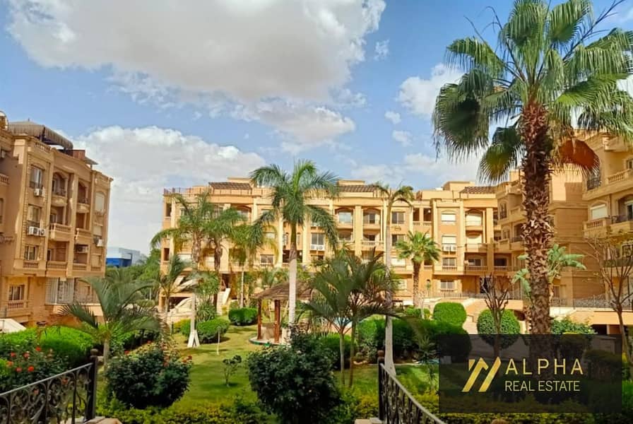 Luxury Ground Floor Apartment with Private Garden for Sale in Remas Compound, New Cairo - Widok 4