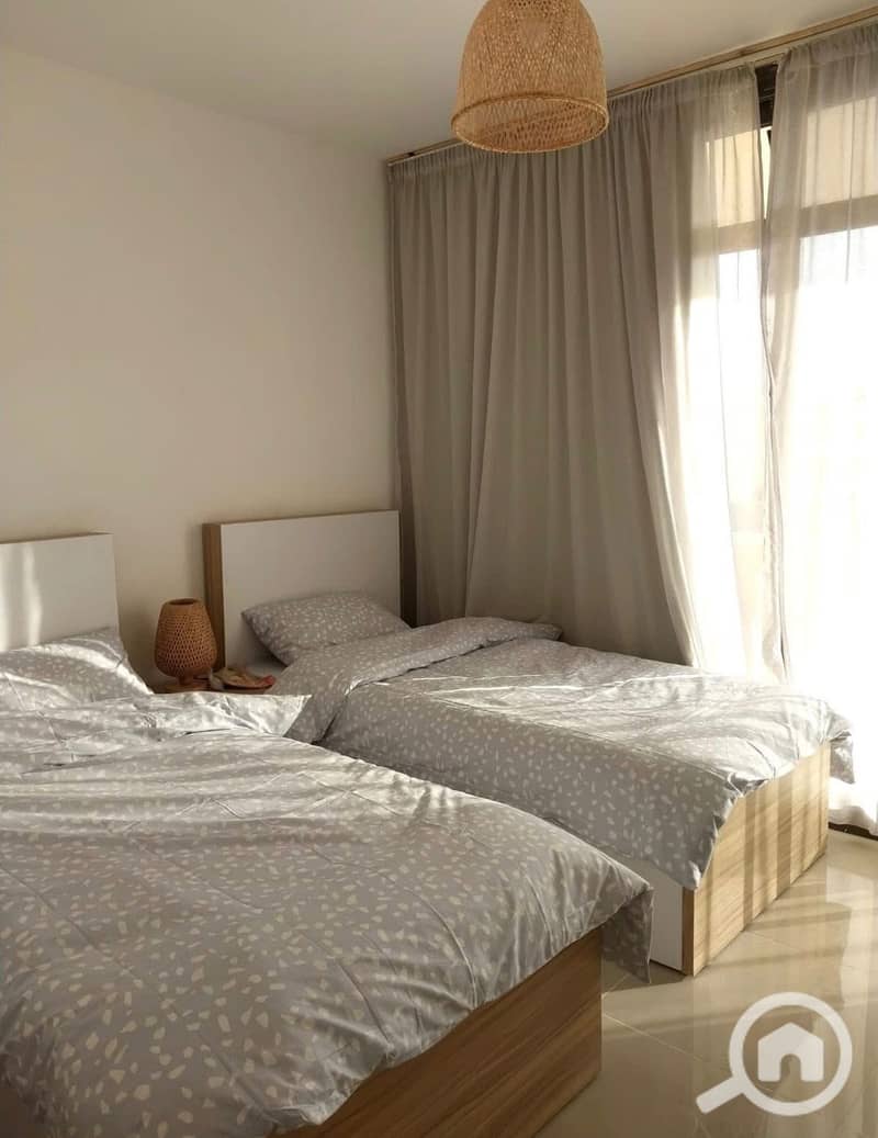 Chalet for sale, ready to move with a 10% down payment, divided into 3bedrooms in Ain Sokhna, La Vista Ray Village - Ansicht 3