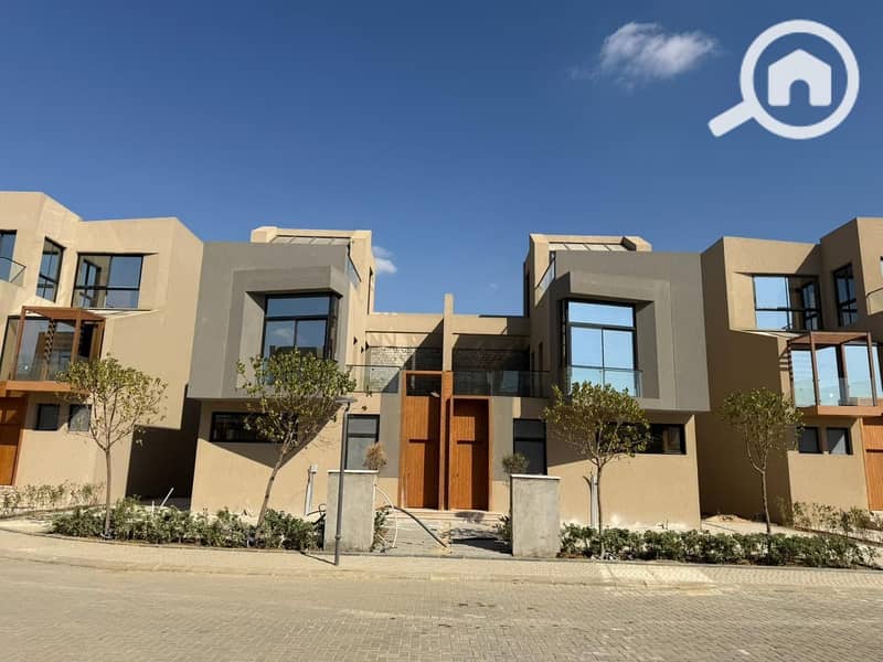 prime view town house for sale in lugar sheikh zayed near beverly hills - Mehr
