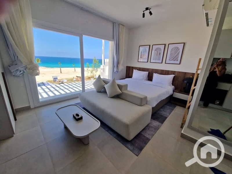 Chalet 3 bedrooms Ready To Move fully finished with Acs and kitchen in Hacienda Waters Compound, Palm Hills North Coast - Ansicht 4