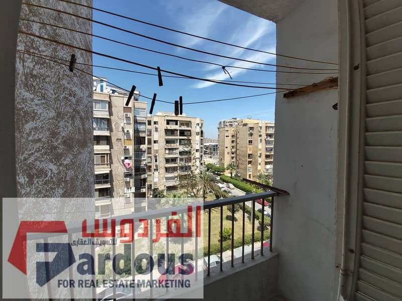 Apartment for sale, 112 square meters, Smoha Cooperatives, prime location, sea-facing - Więcej