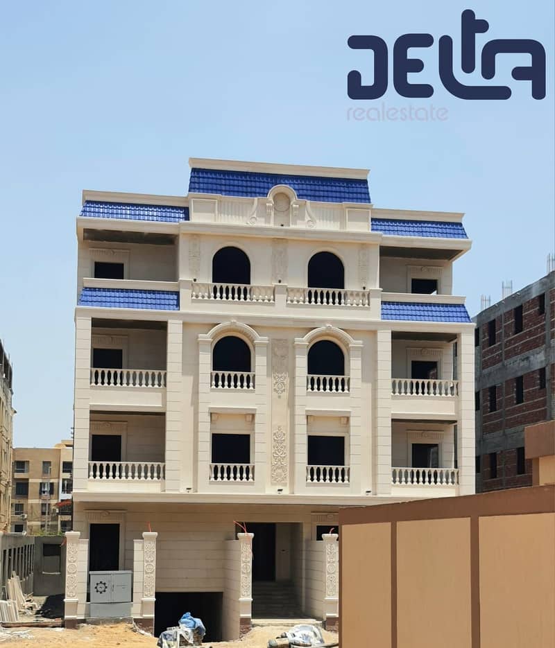 Directly from the Owner: Ground Floor Apartment 185 sqm with a 130 sqm Garden in the most distinct district in 6th of October City - Meer