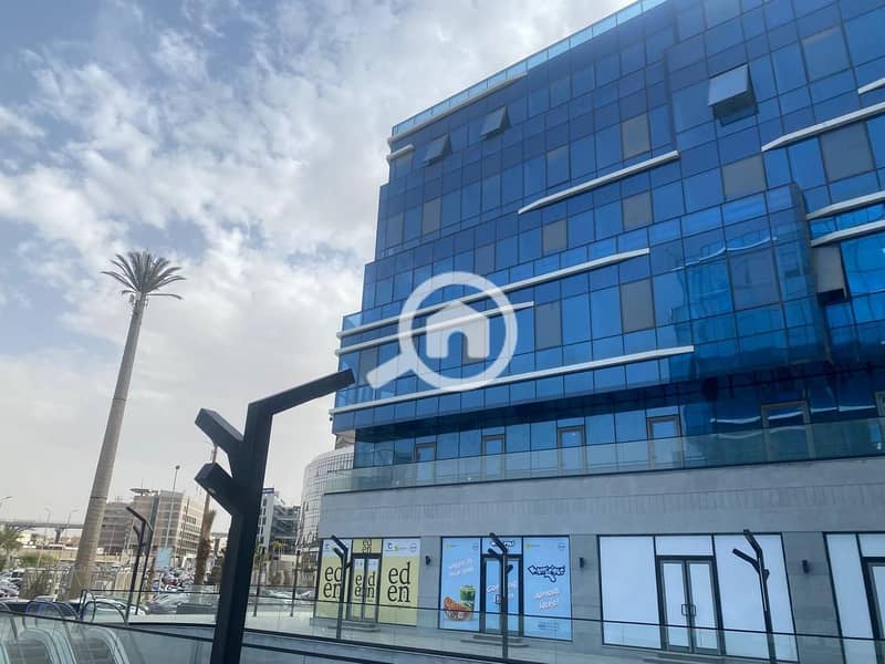 Office or clinic for rent, fully finished with air conditioning, in the heart of the banking district, amidst the largest medical complex, overlooking - Ansicht 2