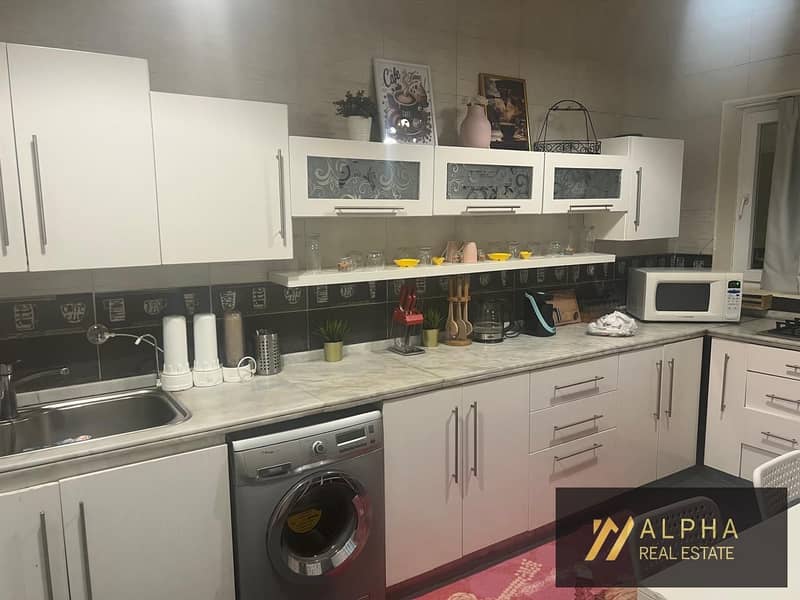 Fully furnished villa for rent in Sunrise Compound New Cairo 4 bedrooms nanny room roof room 3 bathrooms luxury finishing prime location family home - Widok 3