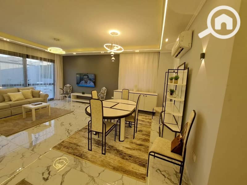 Now receive a town villa immediately in a prime location with a spacious area in the heart of Sheikh Zayed. - Ansicht 3