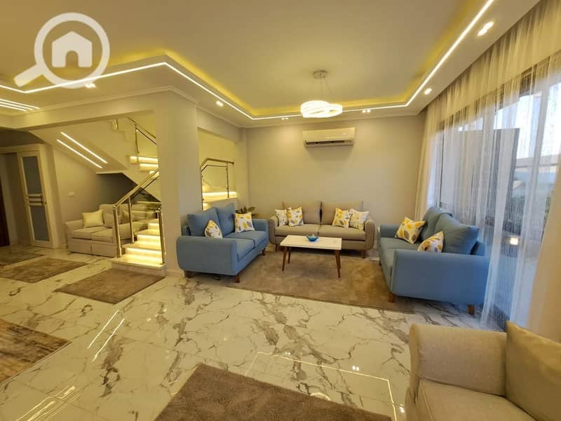 Now receive a town villa immediately in a prime location with a spacious area in the heart of Sheikh Zayed. - Ansicht 4