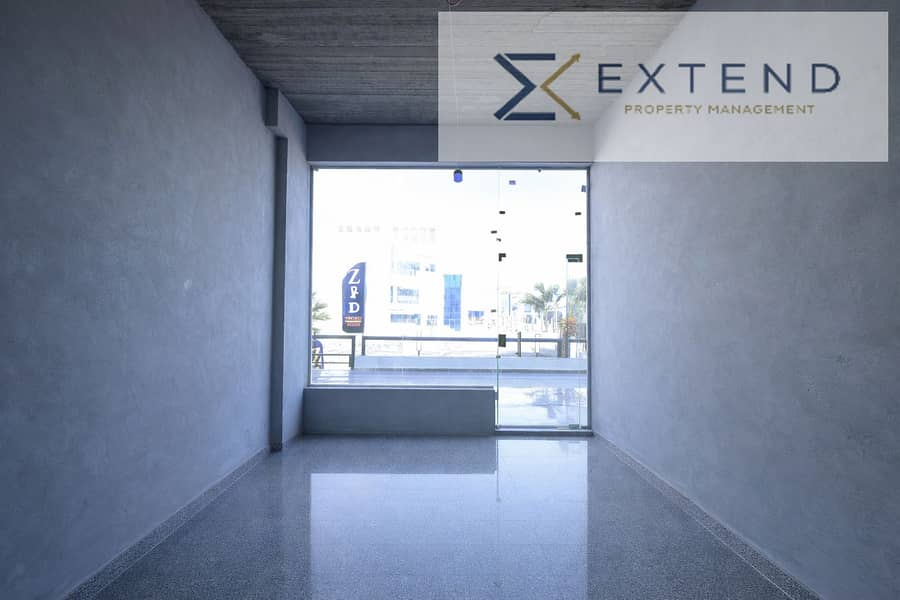 At the lowest price per meter in the heart of 6 October on the central axis, a commercial unit for rent with an area of 600m inside a mall with high visitor traffic, suitable for all activities. - Ansicht 2
