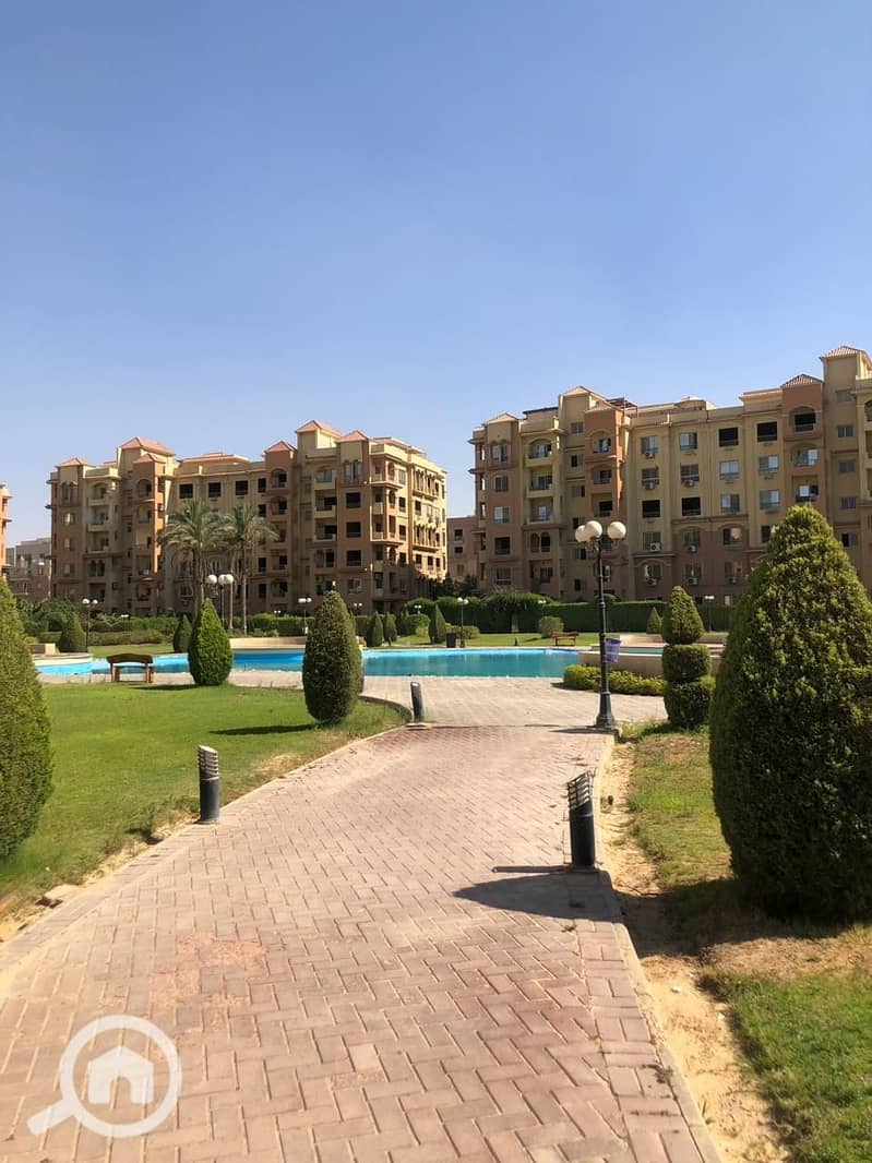 Apartment for sale in Rehab October City compound, Al-Nawadi Street, in the Golden Square, October Gardens - Bild 3