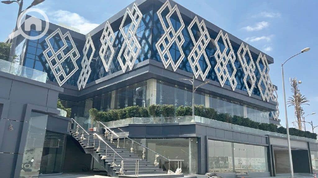 retail 55 sqm storefront for rent in kazan behind Mall of Arabia – pohled 2