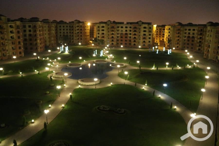 Apartment for sale in Rehab October City compound, Al-Nawadi Street, in the Golden Square, October Gardens - Bild 4