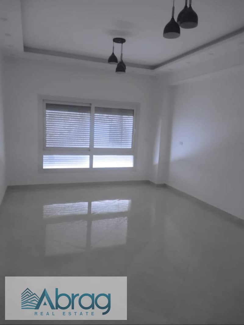 For rent: Corner townhouse, 364 sq m, kitchen and air conditioning, super deluxe, Etapa Compound, Sheikh Zayed - Ansicht 6