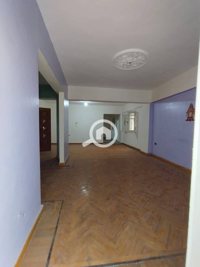 Apartment for sale 160m / Stanley between the tram and the sea, 90s buildings, licensed with open views. - Ansicht 4