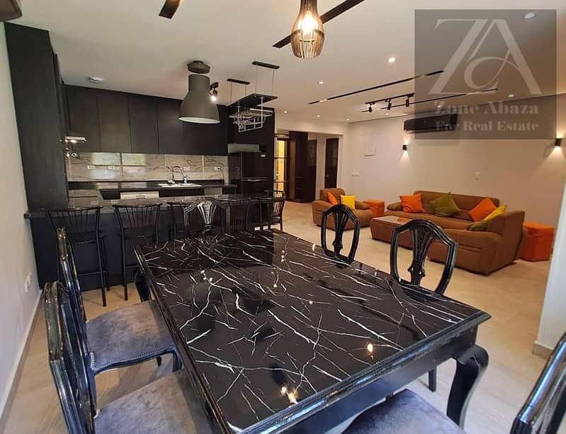 Penthouse for rent, great deal, with kitchen, air conditioning, dressing room, and water heaters, in Stone Residence Compound, Katameya, Cairo. 5 rooms. – pohled 2