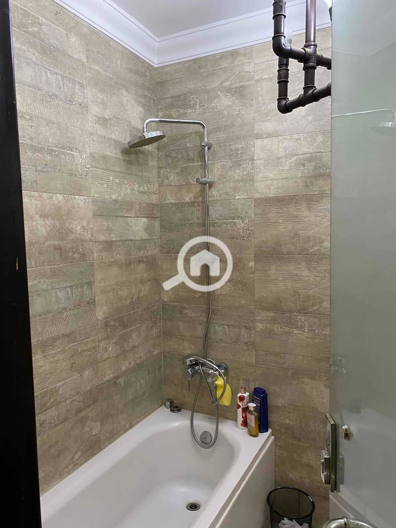 Apartment for sale 155m in Grand Gate compound, the most upscale compound in Zahraa El Maadi, ultra super lux with furniture and appliances, a great deal. - Altro