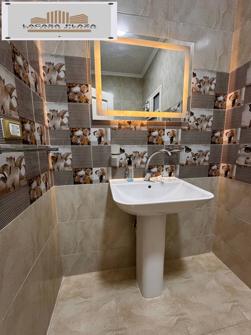 For rent, a vacant apartment in Compound Zayed Heights 250m, 4 rooms, 3 bathrooms, ground floor. - Widok 5