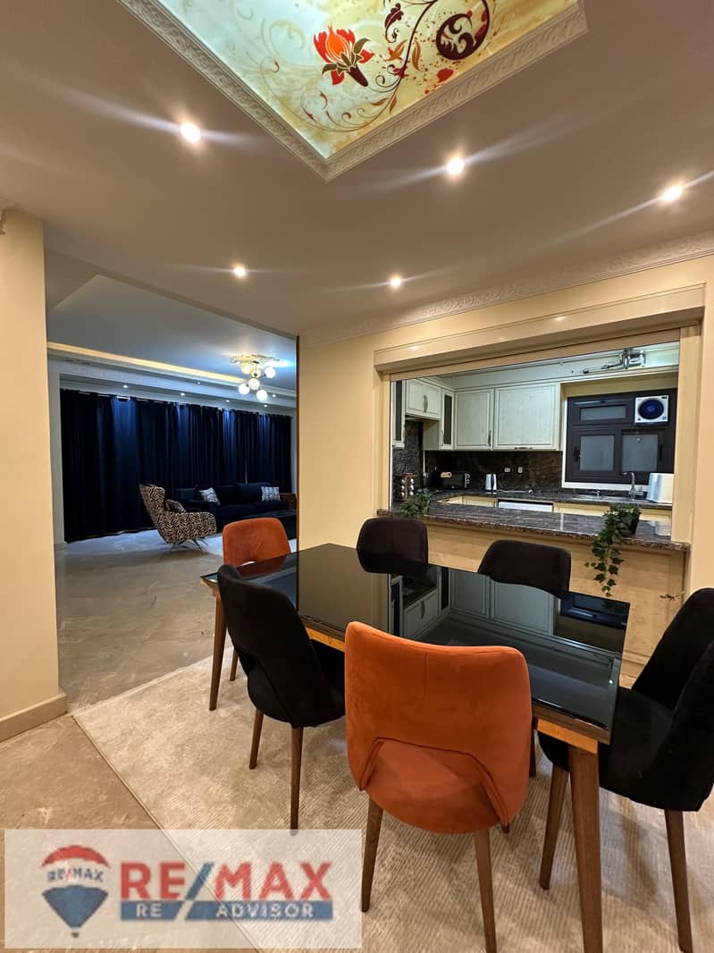 Furnished apartment for rent, modern furnishings of the highest standard, in Beverly Hills Courtyard Compound – Sheikh Zayed – pohled 3