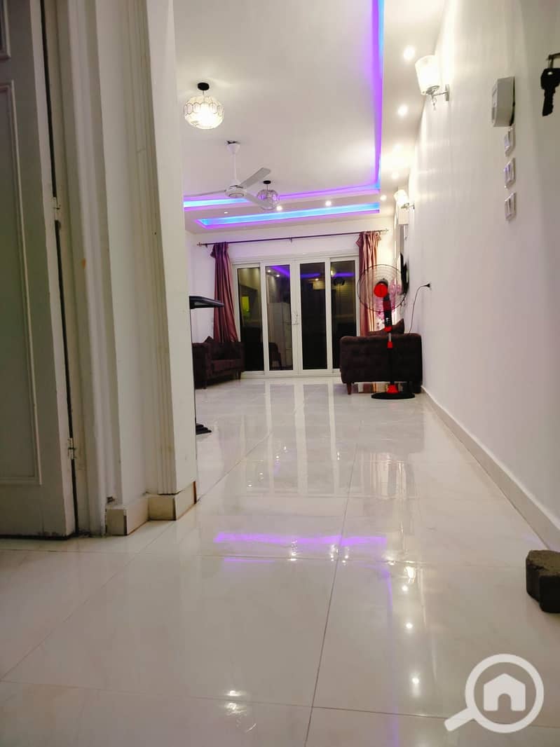 For rent, ground floor with a garden in Al-Basin, Al-Shorouk Village - Ansicht 5