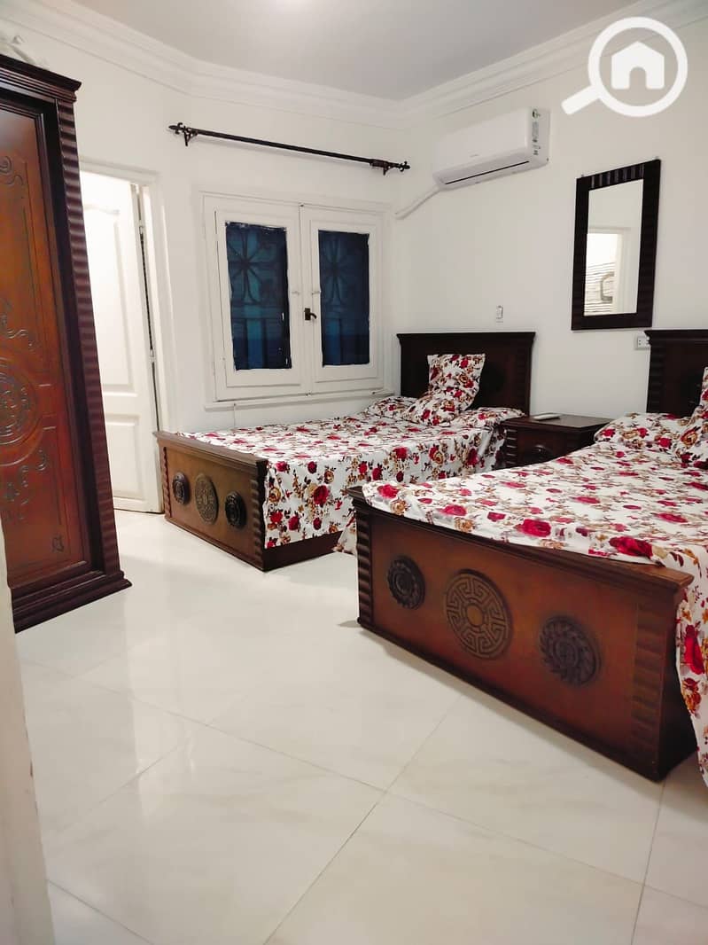For rent, ground floor with a garden in Al-Basin, Al-Shorouk Village - Mehr