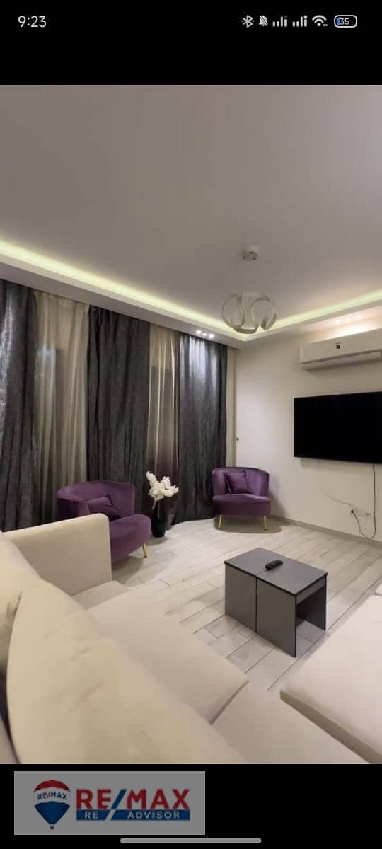 Furnished apartment for rent, modern furnishings, top-floor location with garden in Beverly Hills Westown Compound - Sheikh Zayed - Ansicht 3
