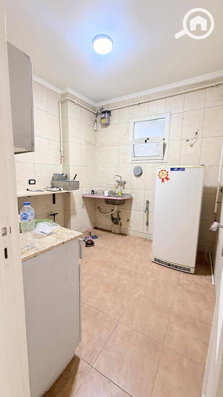 Office for rent in Maadi, ground floor, private entrance, 5 rooms – pohled 5