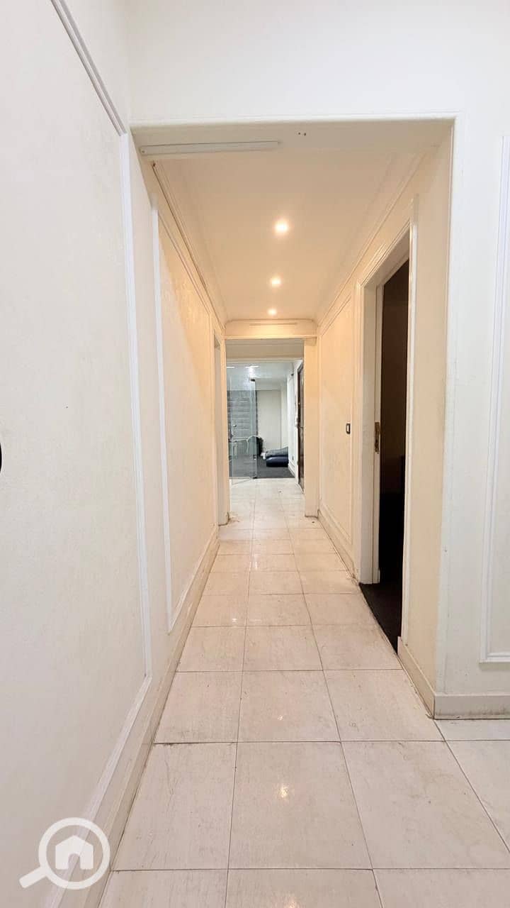 Office for rent in Maadi, ground floor, private entrance, 5 rooms – další