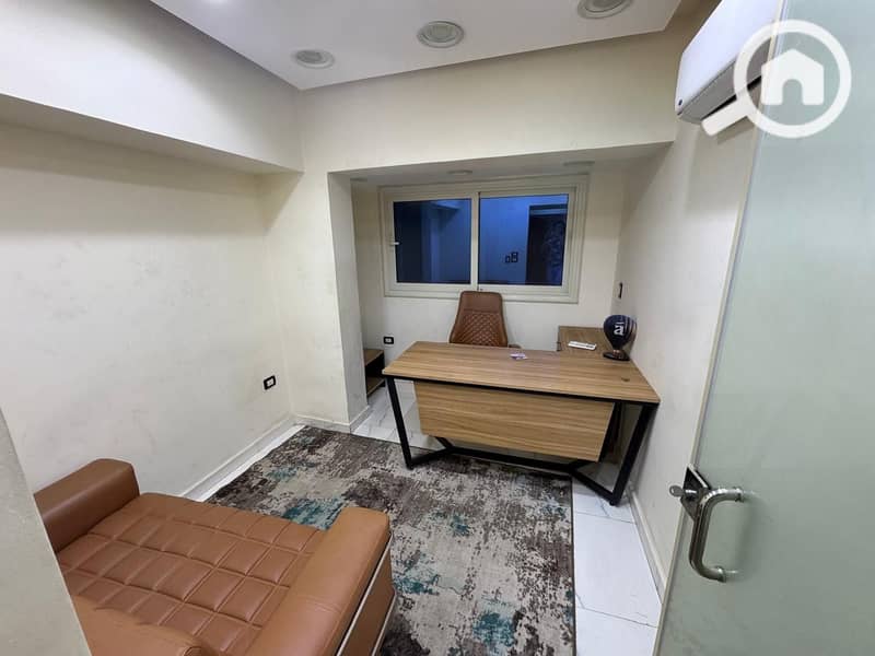 Office for sale 100 square meters with furniture and air conditioning in Saint Fatima Square - Widok 5
