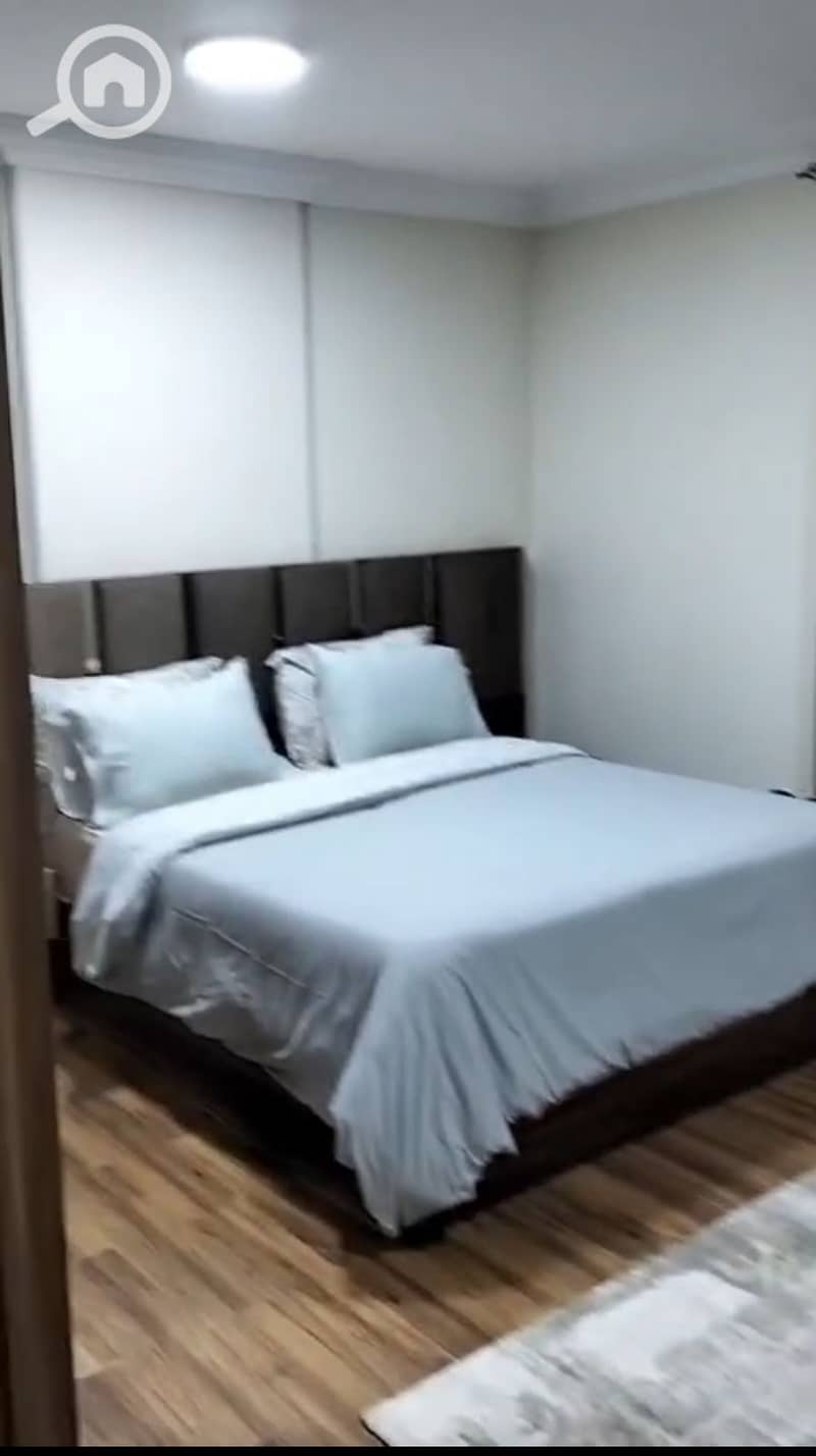 4 1000301387. jpg