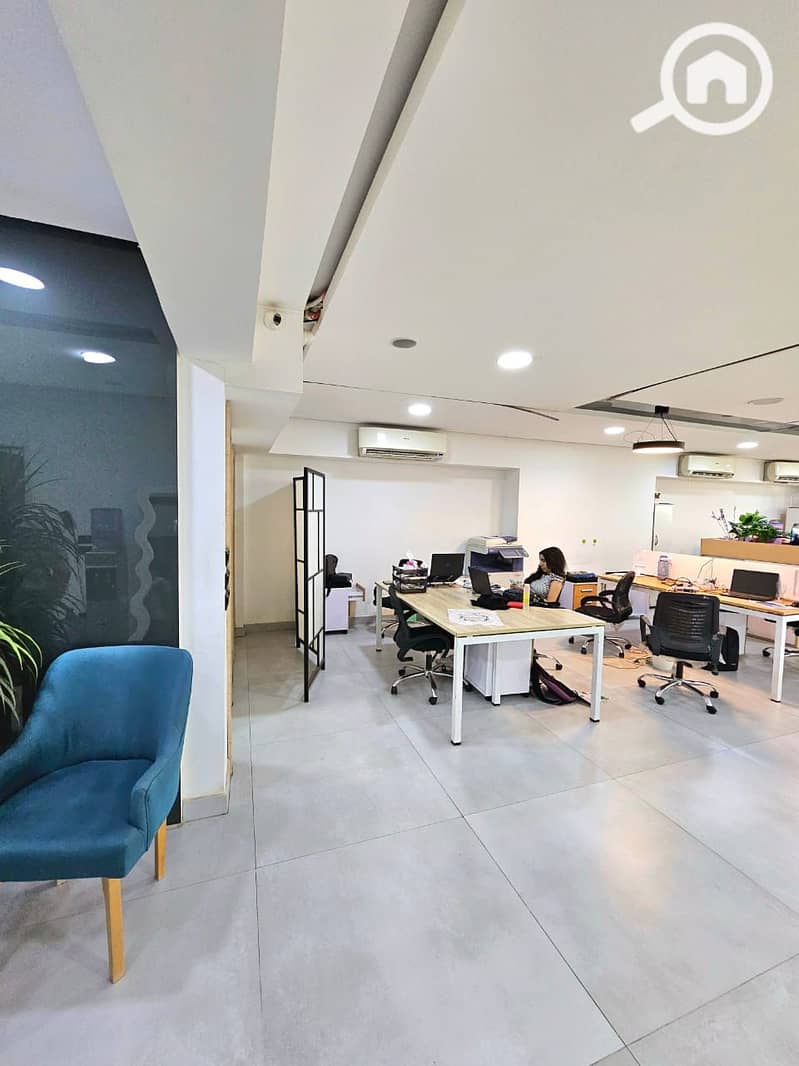 Office headquarters for rent 300m equipped for companies in Prime Location in Maadi - Widok 2