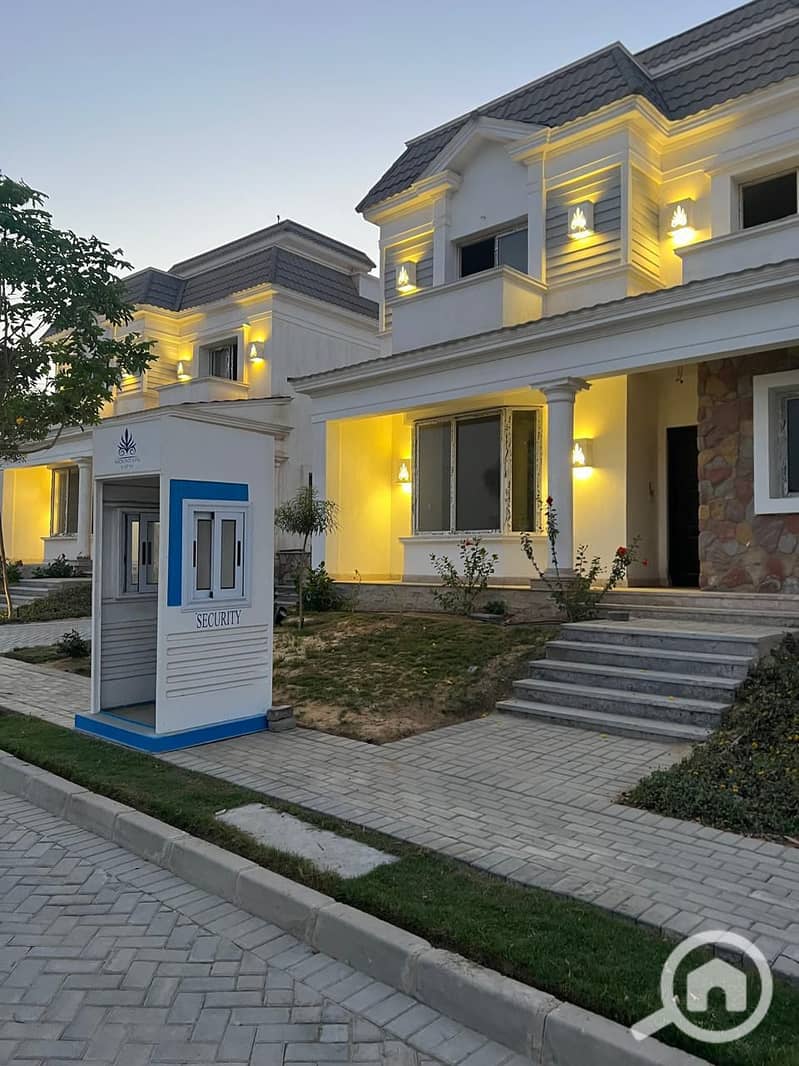 Ready-to-move Townhouse for immediate occupancy in a prime location in Mountain View 4, opposite New Giza and near Palm Hills and Al Jazeera Club. - Widok 3