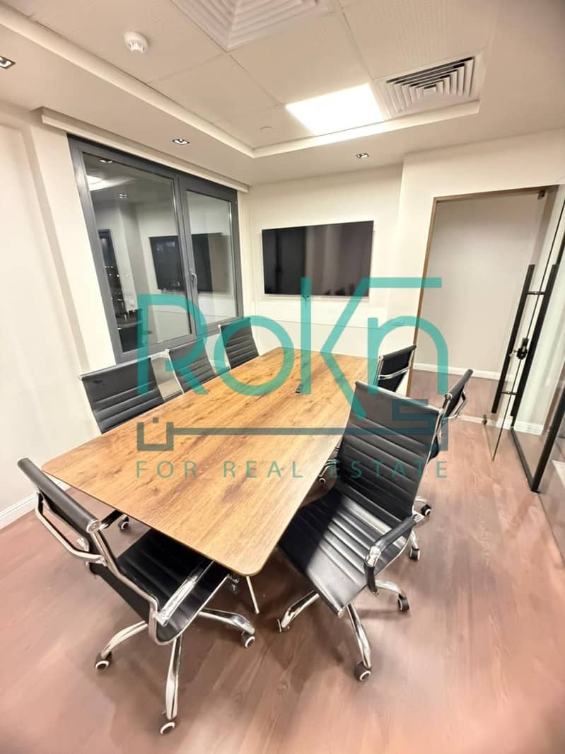 Office for rent, finished, furnished, modern, view of the plaza, Arkan Plaza, Al-Bustan Street - Central Axis - Ansicht 3