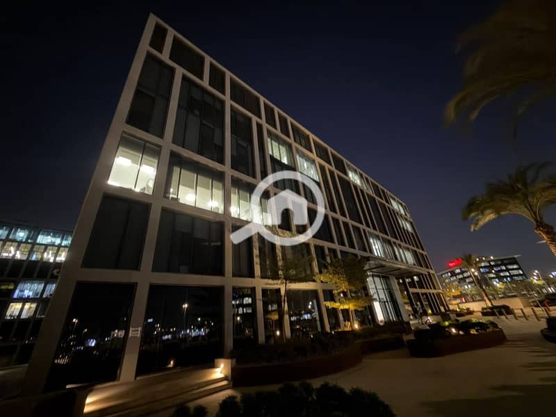 Office for rent 96m, air-conditioned, prime location in CFC/New Cairo - Widok 3