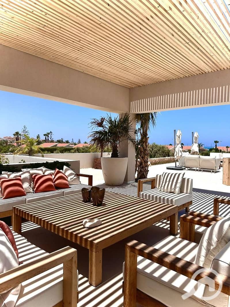 fully finished chalet overlooking sea for sale in marsa baghush Sidi Heneish at kilometer 238 - Bild 2