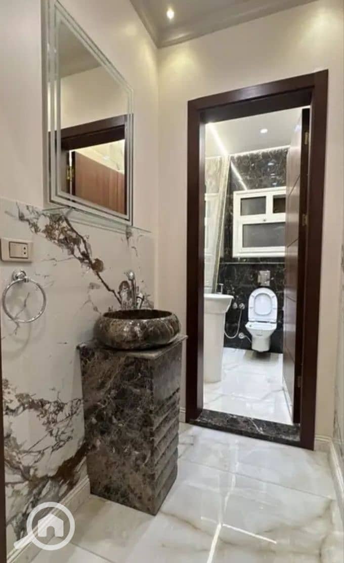 Prime Location! Ultra Super Lux Apartment for Rent in Zayed Heights Compound - Widok 4